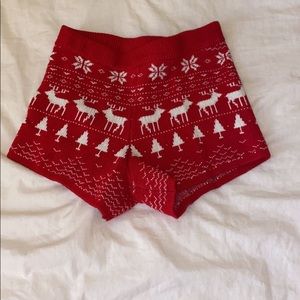 christmas shorts:)